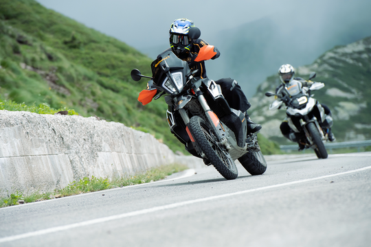 Continental TKC 70 Rocks Rear Tire