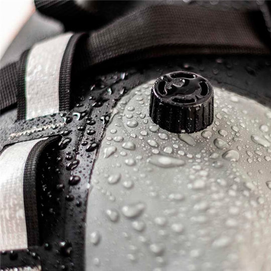 Giant Loop Bag Rogue 17L Black/Grey