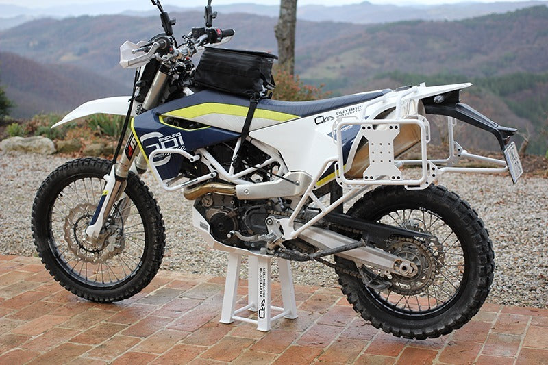 Outback Motortek Husqvarna 701 Enduro – Pannier Racks