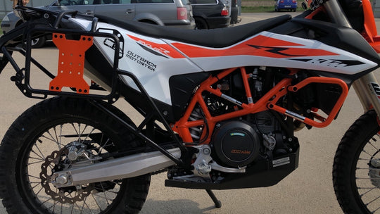 Outback Motortek KTM 690 Enduro R – Pannier Racks