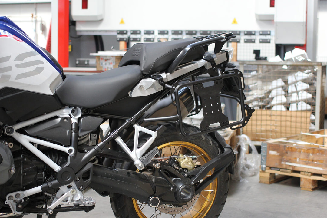 Outback Motortek BMW R1250GS – Pannier Racks