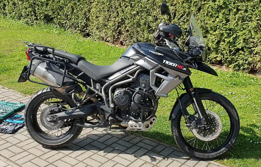 Outback Motortek Triumph Tiger 800 – Pannier Racks