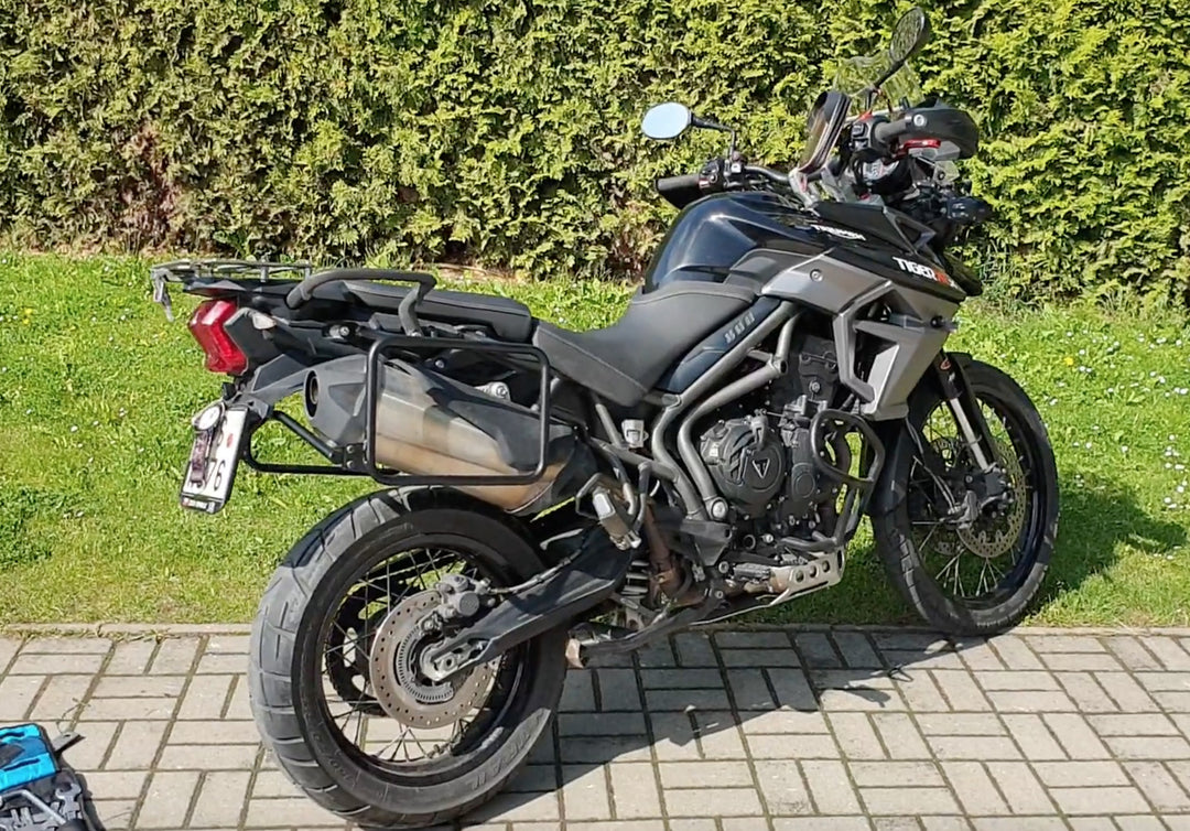 Outback Motortek Triumph Tiger 800 – Pannier Racks