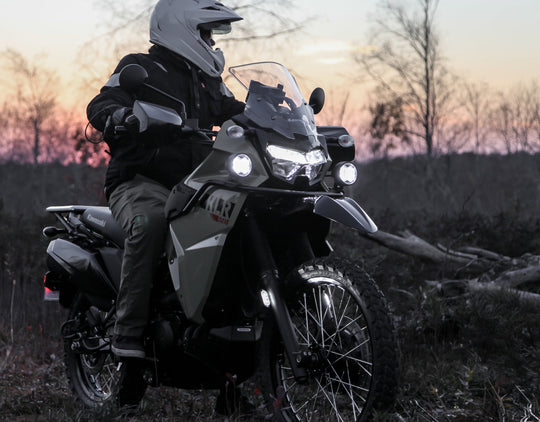 Support d'éclairage pour barre de protection supérieure Denali - KLR 650 '22