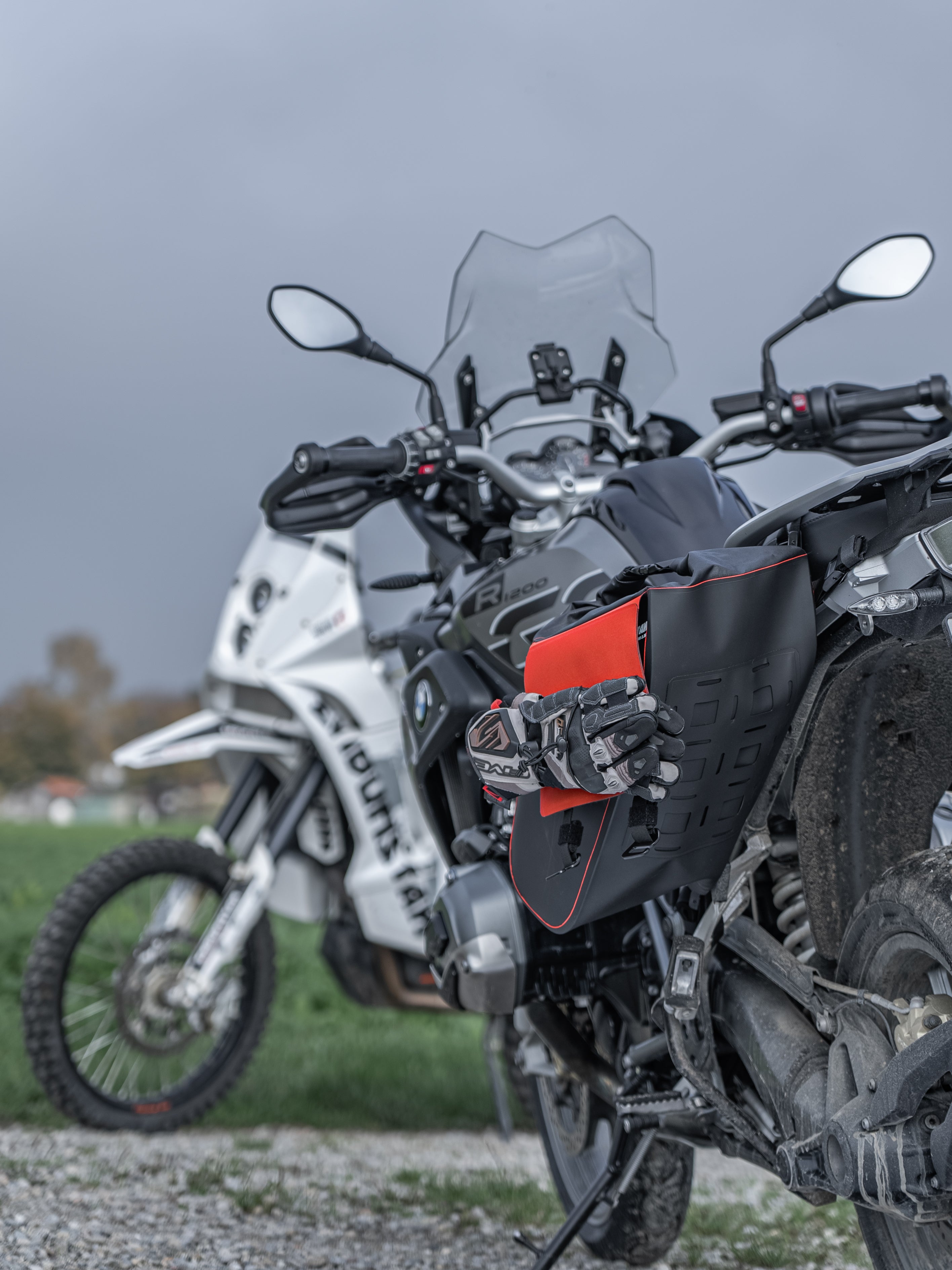 Enduristan Blizzard 2 Saddle Bags – Dualsport Plus